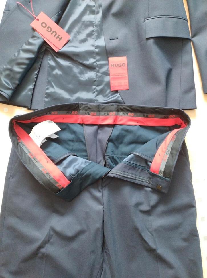 Nieuw Hugo Boss Super Flex Kostuum M/32, Kleding | Heren, Kostuums en Colberts, Nieuw, Maat 48/50 (M), Blauw, Ophalen of Verzenden