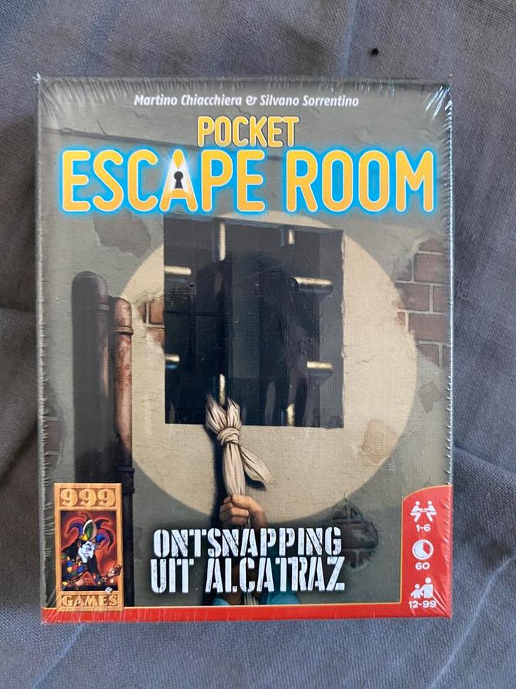 Pocket escape room spel, Hobby en Vrije tijd, Gezelschapsspellen | Kaartspellen, Nieuw, Vijf spelers of meer, Ophalen of Verzenden