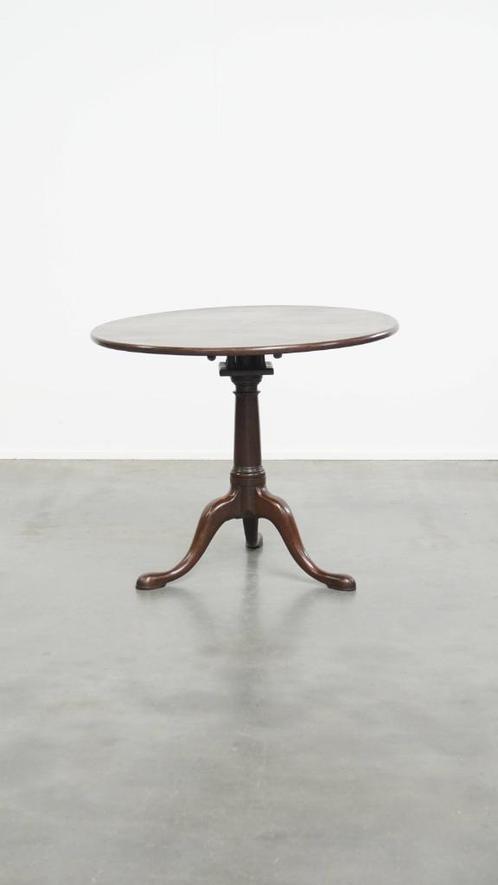 Antieke Engelse draaibare tilt top table uit de 18e eeuw, Antiek en Kunst, Antiek | Meubels | Tafels, Ophalen