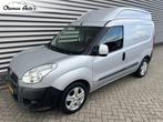 Fiat Doblò Cargo 1.6 MultiJet SX HD Invalide Automaat Campe, Auto's, Stof, Gebruikt, 4 cilinders, Origineel Nederlands