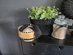 Kralenmandje offermand bamboe zwart beige bali ibiza, Huis en Inrichting, Ophalen of Verzenden, Nieuw, Rond