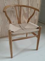 Houten Wishbone Y Stoel (Replica), Huis en Inrichting, Bruin, Ophalen of Verzenden, Zo goed als nieuw, Eén