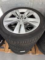 Skoda Karoq velgenset met winterbanden Continental 215-50-18, Ophalen