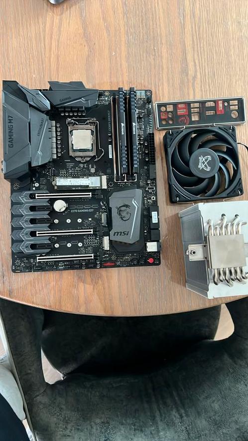 Msi z270 gaming m7 moederbord met koeler, Computers en Software, Moederborden, Zo goed als nieuw, Intel, DDR4, Ophalen of Verzenden