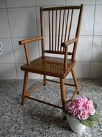 POPPENSTOELTJE HOUT, VINTAGE POPPENSTOEL I.G.S., Verzamelen, Poppen, Ophalen of Verzenden, Gebruikt, Accessoires