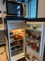 Free refrigerator and magnetron, Witgoed en Apparatuur, Minder dan 75 liter, Ophalen, Zo goed als nieuw, Zonder vriesvak