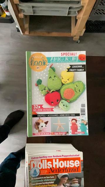 Haak tijdschriften Aan de haak beschikbaar voor biedingen