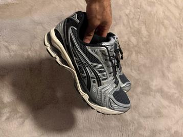 ASICS Gel-Kayano 14 sneakers – maat 42,5 beschikbaar voor biedingen
