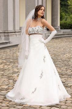 Ladybird strapless trouwjurk mt 38 beschikbaar voor biedingen