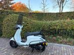 Witte Vespa Sprint / 2021, Ophalen, Gebruikt, Maximaal 45 km/u, Vespa S