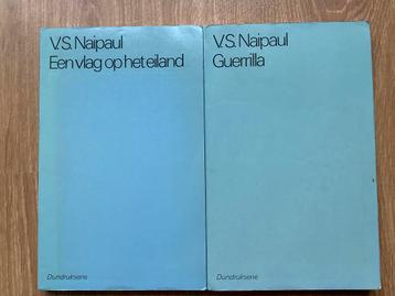 V.S. Naipaul, 2 boeken Guerilla en een vlag op het eiland beschikbaar voor biedingen