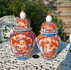 Twee Japanse Imari dekselvazen (25), Antiek en Kunst, Antiek | Vazen, Ophalen of Verzenden