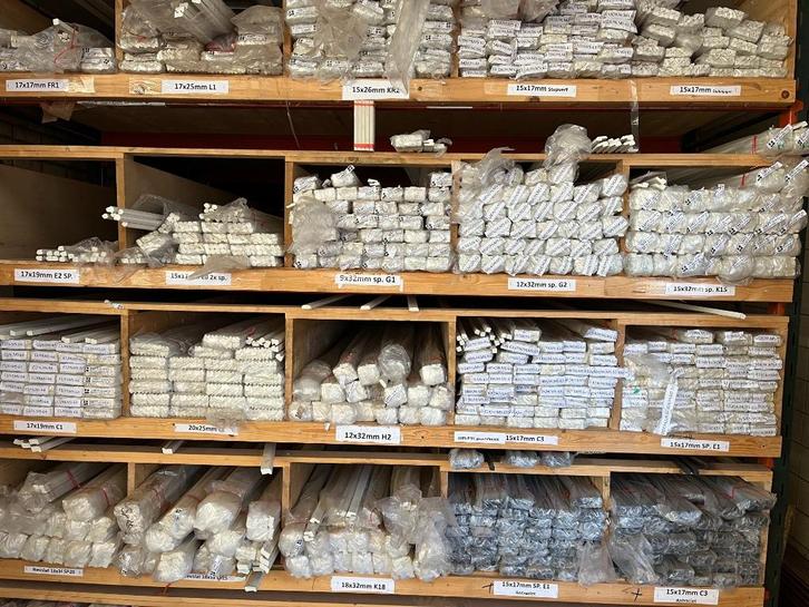 Komo gecertificeerde glaslatten 80 Mu gegrond, Doe-het-zelf en Verbouw, Overige Doe-het-zelf en Verbouw, Nieuw, Ophalen