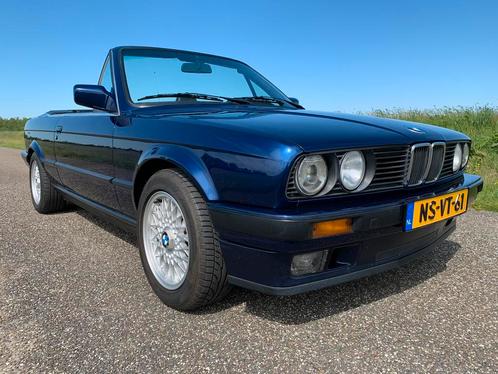 BMW 320i E30 Cabriolet automaat 1991. INRUIL MOGELIJK, Auto's, Oldtimers, Particulier, Boordcomputer, Centrale vergrendeling, Elektrische ramen