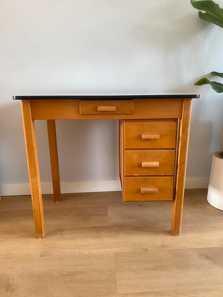 Vintage bureau design Piet Zwart Bruijnzeel, Huis en Inrichting, Bureaus, Gebruikt, Bureau, Ophalen