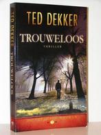 Ted Dekker - Trouweloos (spannend christelijk), Boeken, Romans, Ophalen of Verzenden, Zo goed als nieuw