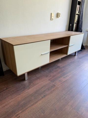 Mooie Dessoir Kast + TV Meubel beschikbaar voor biedingen