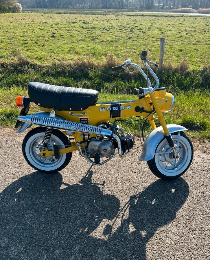 Honda st50 dax 1977, Fietsen en Brommers, Brommers | Honda, Gebruikt, Overige modellen, Maximaal 45 km/u, Ophalen