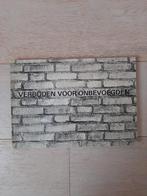 Verboden voor onbevoegden, fotoreportage inrichting ...., Ophalen of Verzenden, Nederland