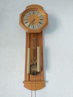 Blank eiken slinger wandklok, Ophalen, Gebruikt