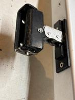 Elektrische Raamopener / Raamuitzetter 220V - IP55 - 30cm, Doe-het-zelf en Verbouw, Hang- en Sluitwerk, Ophalen of Verzenden, Gebruikt