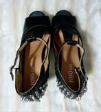 Zwarte peeptoe platform schoenen met spikes van JoJo Cat, Verzenden, Zwart, Zo goed als nieuw, Schoenen met hoge hakken