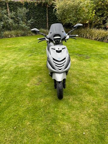 100cc 4t nardo gray zip beschikbaar voor biedingen
