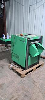 Schredder verpakkingsmateriaal vanuit afval karton recycling, Doe-het-zelf en Verbouw, Gereedschap | Overige machines, Ophalen of Verzenden