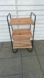 Opbergrek/ etagère Ikea Bodö 54x44x96 cm, Huis en Inrichting, Woonaccessoires | Etagères, Ophalen, Gebruikt