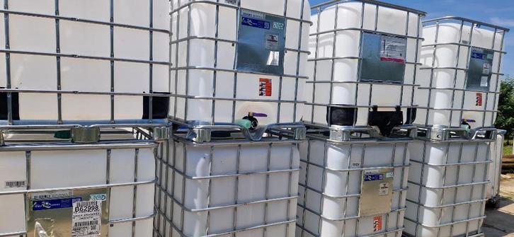 Te koop ibc container 1000 liter vaten, Tuin en Terras, Regentonnen, Nieuw, Kunststof, Met kraantje, Ophalen of Verzenden