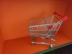 Winkeltje met winkelwagentje en ruim 120 mini boodschap AH, Ophalen of Verzenden, Zo goed als nieuw