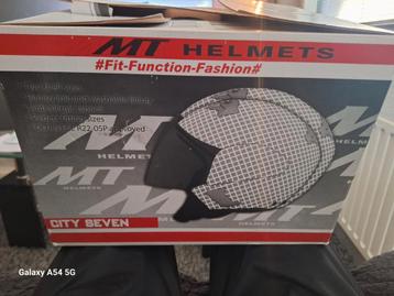 MT City Seven Helm - Maat S beschikbaar voor biedingen