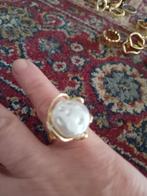 Gouden ring met parel, Sieraden, Tassen en Uiterlijk, Ringen, Nieuw, Ophalen of Verzenden, 17 tot 18, Dame