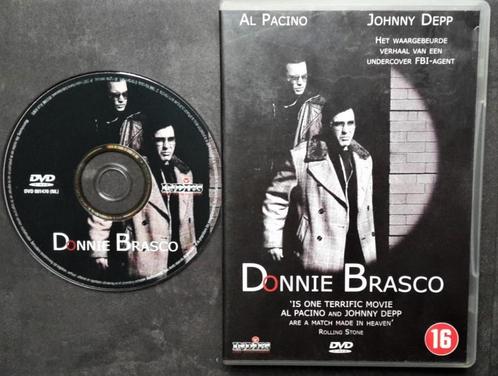 DVD - Donnie Brasco - NL Ondertiteld Al Pacino Johnny Depp, Cd's en Dvd's, Dvd's | Thrillers en Misdaad, Zo goed als nieuw, Actiethriller
