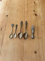 ANTIEK ZWAAR VERZILVERDE LEPELTJES EN SUIKERTANG, Antiek en Kunst, Antiek | Bestek, Ophalen of Verzenden