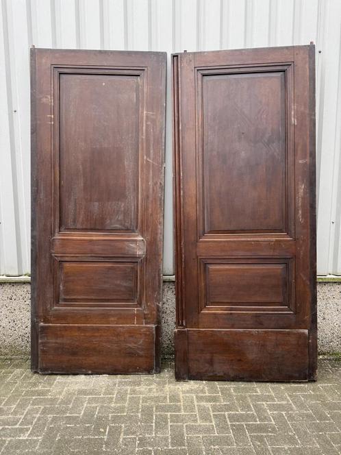 Prachtige antieke eiken garagedeuren 114 x278 per deur, Doe-het-zelf en Verbouw, Deuren en Horren, Zo goed als nieuw, Garagedeur