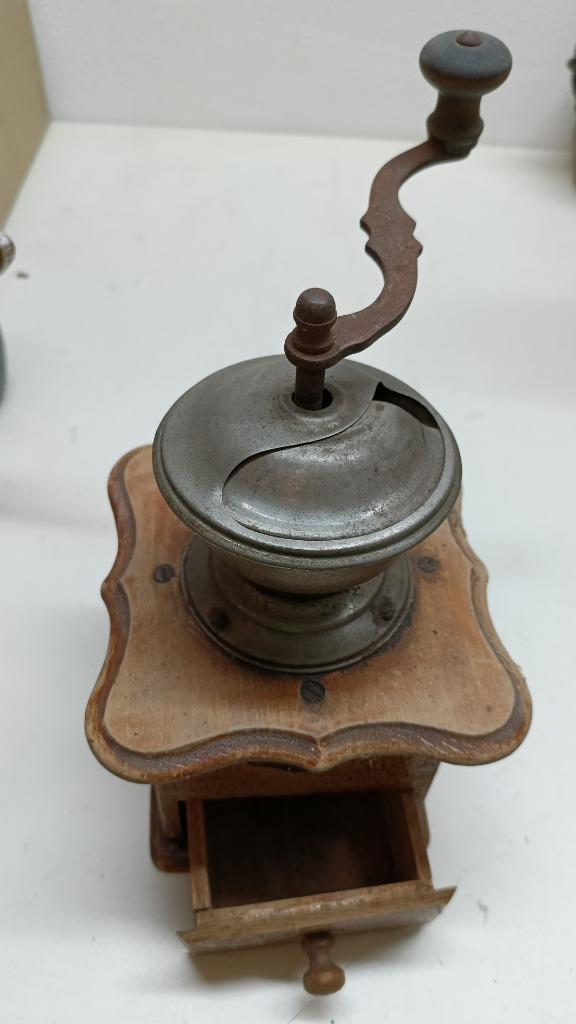 Haha Koffiemolen, Antiek en Kunst, Antiek | Keramiek en Aardewerk, Ophalen of Verzenden