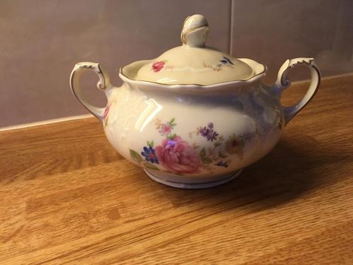 Te koop en gezocht: suikerpot en melkkan Mosa Maastricht, Antiek en Kunst, Antiek | Servies los, Ophalen of Verzenden