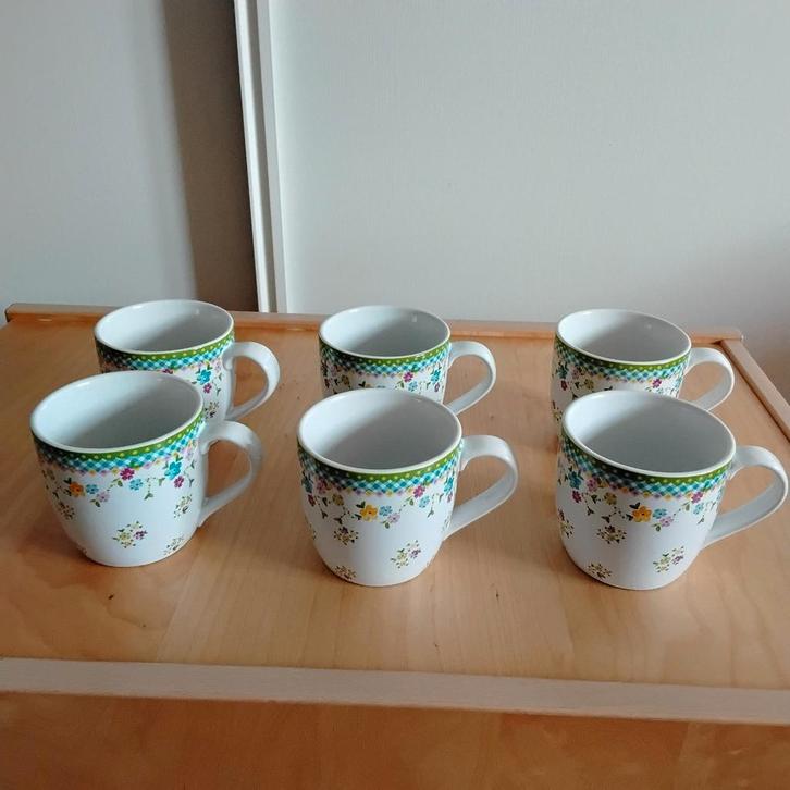 6 bekers, mokken Albert Heijn.  Nieuw, Huis en Inrichting, Keuken | Servies, Nieuw, Kop(pen) en/of Schotel(s), Overige stijlen