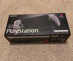 Gesealed Nieuw PS5 portal 30th Anniversary Edition, Spelcomputers en Games, Spelcomputers | Sony PlayStation Consoles | Accessoires