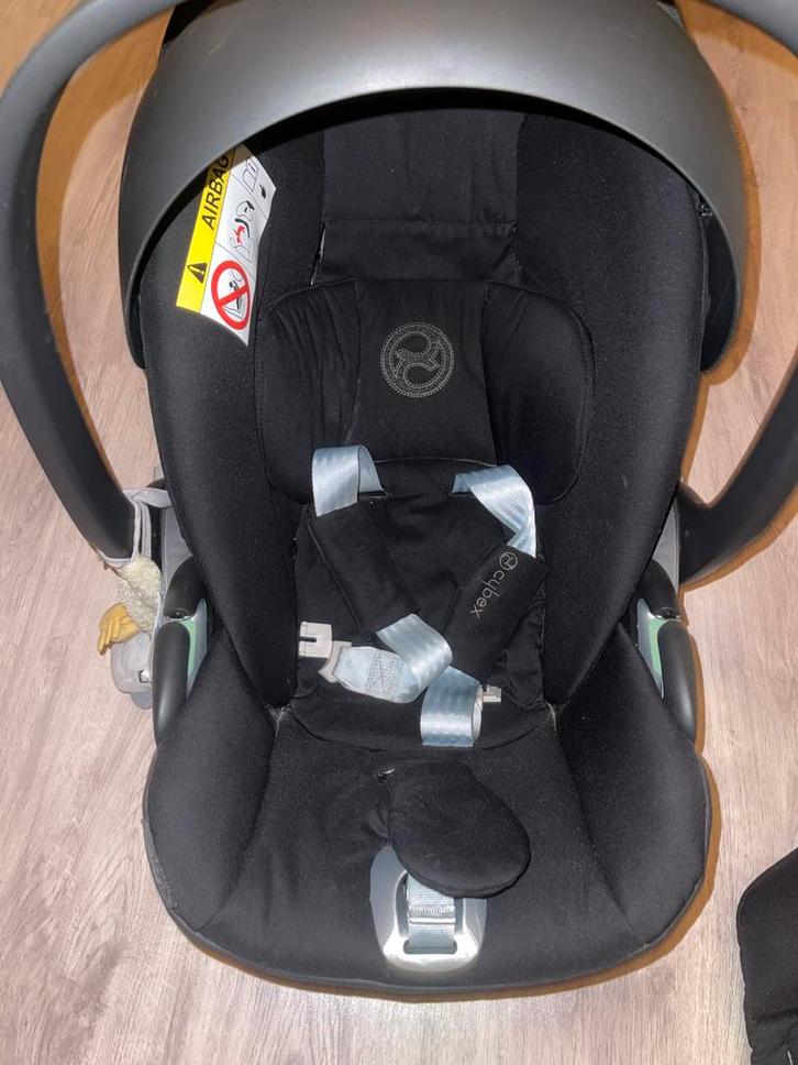 Cybex Cloud T autostoel + Bugaboo adapters + Nijntje, Kinderen en Baby's, Autostoeltjes, Zo goed als nieuw, Overige merken, 0 t/m 13 kg