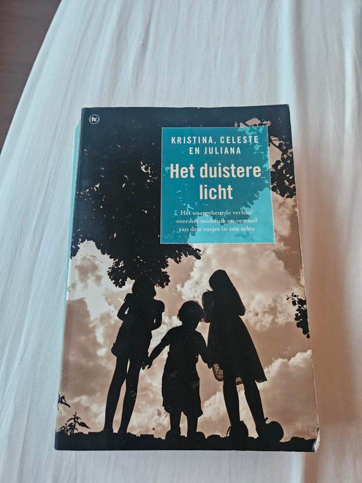 Het duistere licht - Kristina, Celeste en Juliana, Boeken, Romans, Gelezen, Nederland, Ophalen
