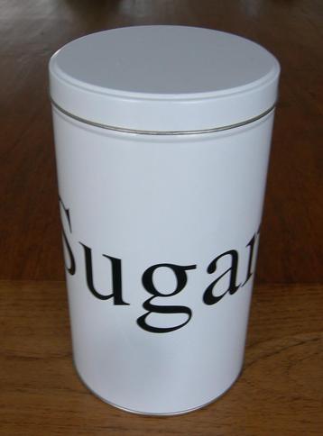 Blik Sugar Suiker Voorraadblik. Afmeting Ø 10,9x19 cm.  beschikbaar voor biedingen