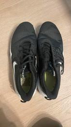 Sportschoenen Nike flyease, Ophalen of Verzenden, Zo goed als nieuw, Zwart, Sportschoenen