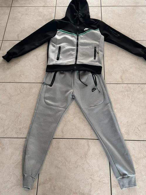 Nike Tech Maat M., Kleding | Heren, Sportkleding, Zo goed als nieuw, Overige typen, Maat 48/50 (M), Wit, Ophalen