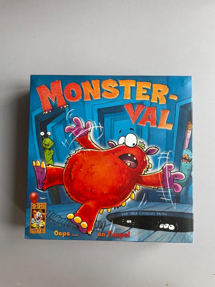 Monsterval, Hobby en Vrije tijd, Gezelschapsspellen | Bordspellen, Zo goed als nieuw, Een of twee spelers, Drie of vier spelers