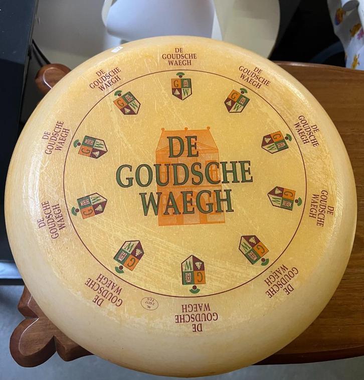 Decoratief Kaaswiel - De Goudsche Waegh Jong Belegen - Ø 35, Verzamelen, Overige Verzamelen, Ophalen of Verzenden