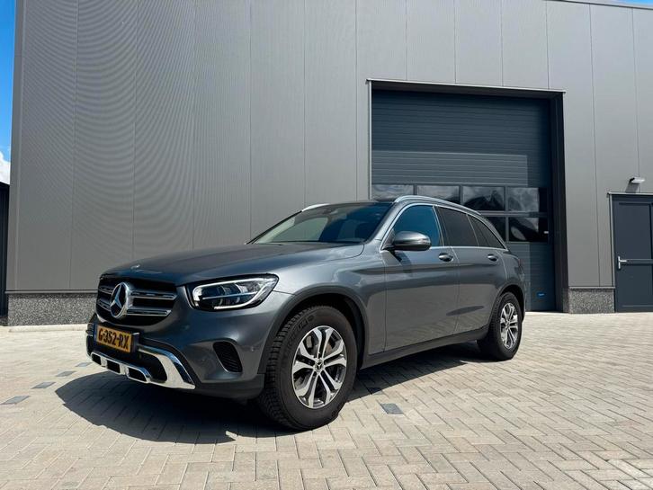 Mercedes-Benz GLC 200 *NL auto/Trekhaak/Carplay, Auto's, Mercedes-Benz, Particulier, GLC, ABS, Achteruitrijcamera, Airbags, Airconditioning