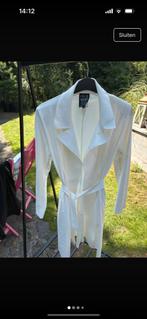 IRIE lange jas off white maat m / travelstof, Ophalen of Verzenden, Zo goed als nieuw, Maat 38/40 (M), Wit