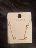 Gouden klavertjes ketting, Sieraden, Tassen en Uiterlijk, Kettingen, Ophalen of Verzenden, Nieuw, Goud